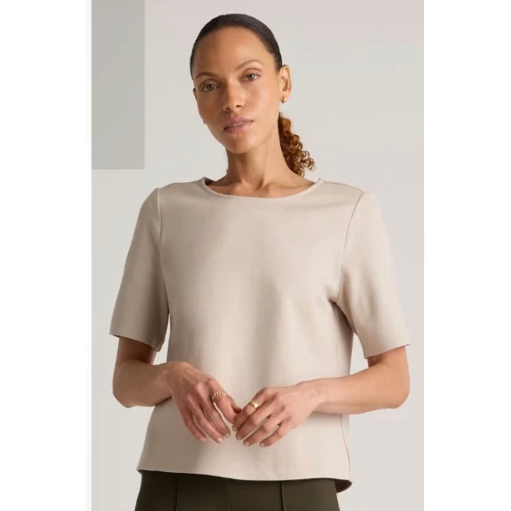Quince Ultra-Stretch Ponte Short Sleeve Top Ecru Beige Crew Neck Size M